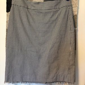Banana Republic Factory midi skirt